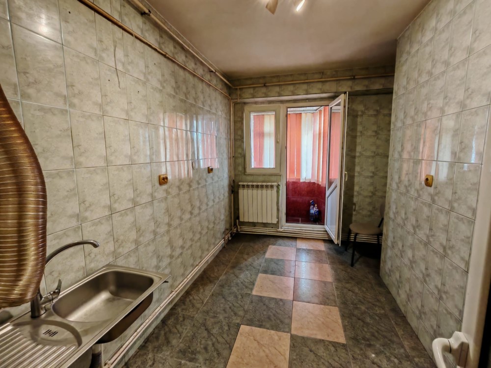 Apartament 2 camere Aurel Vlaicu